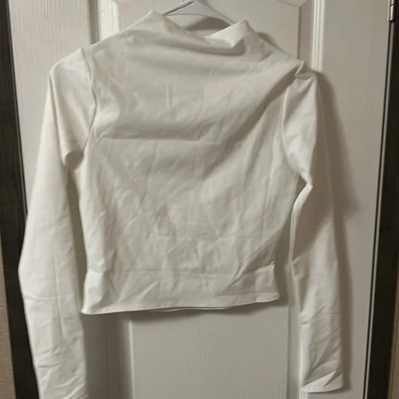 Naked wardrobe suede crop top - Picture 3 of 3